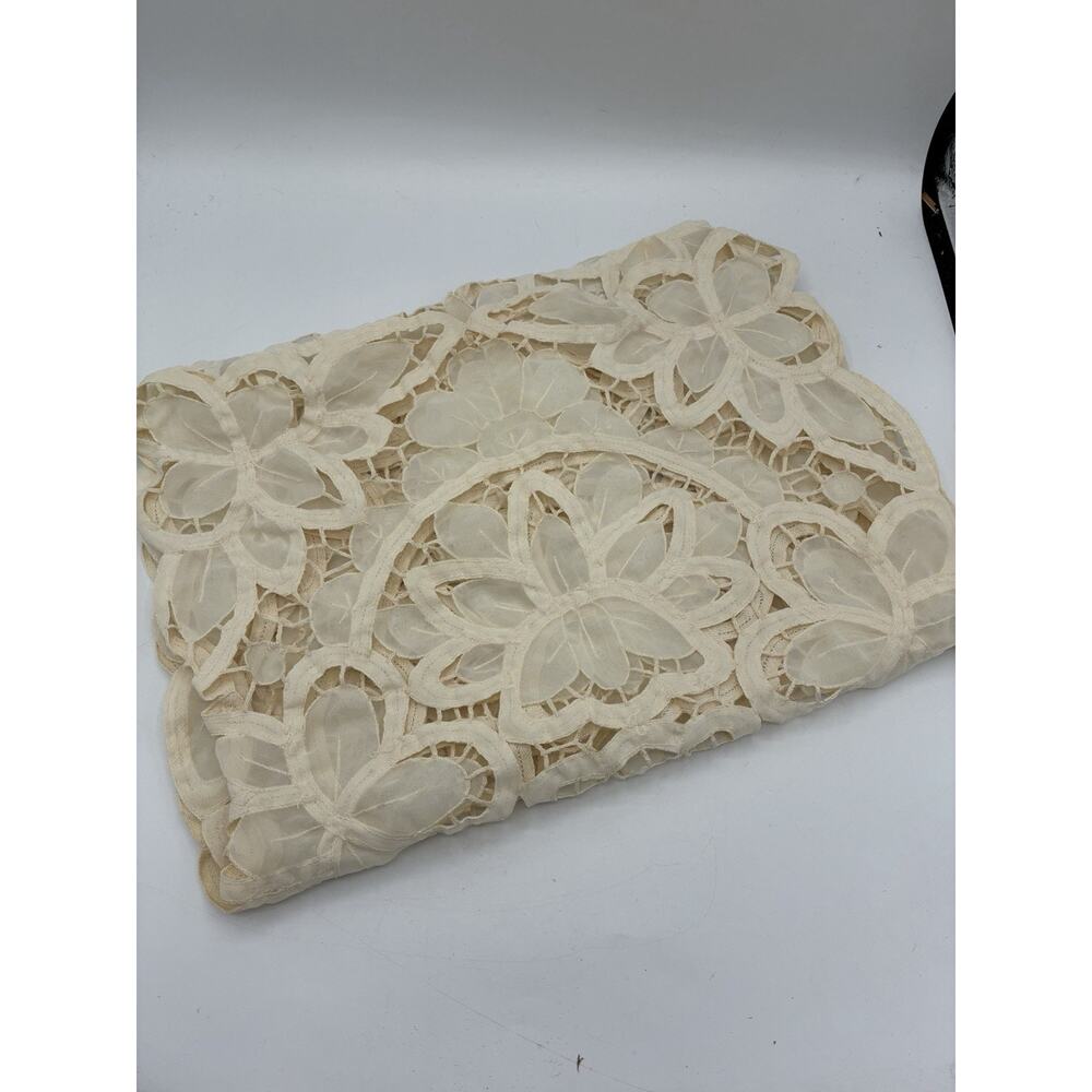 Antique Ivory Battenburg Lace Table Runner Floral Cutwork Scallop 42 Inch